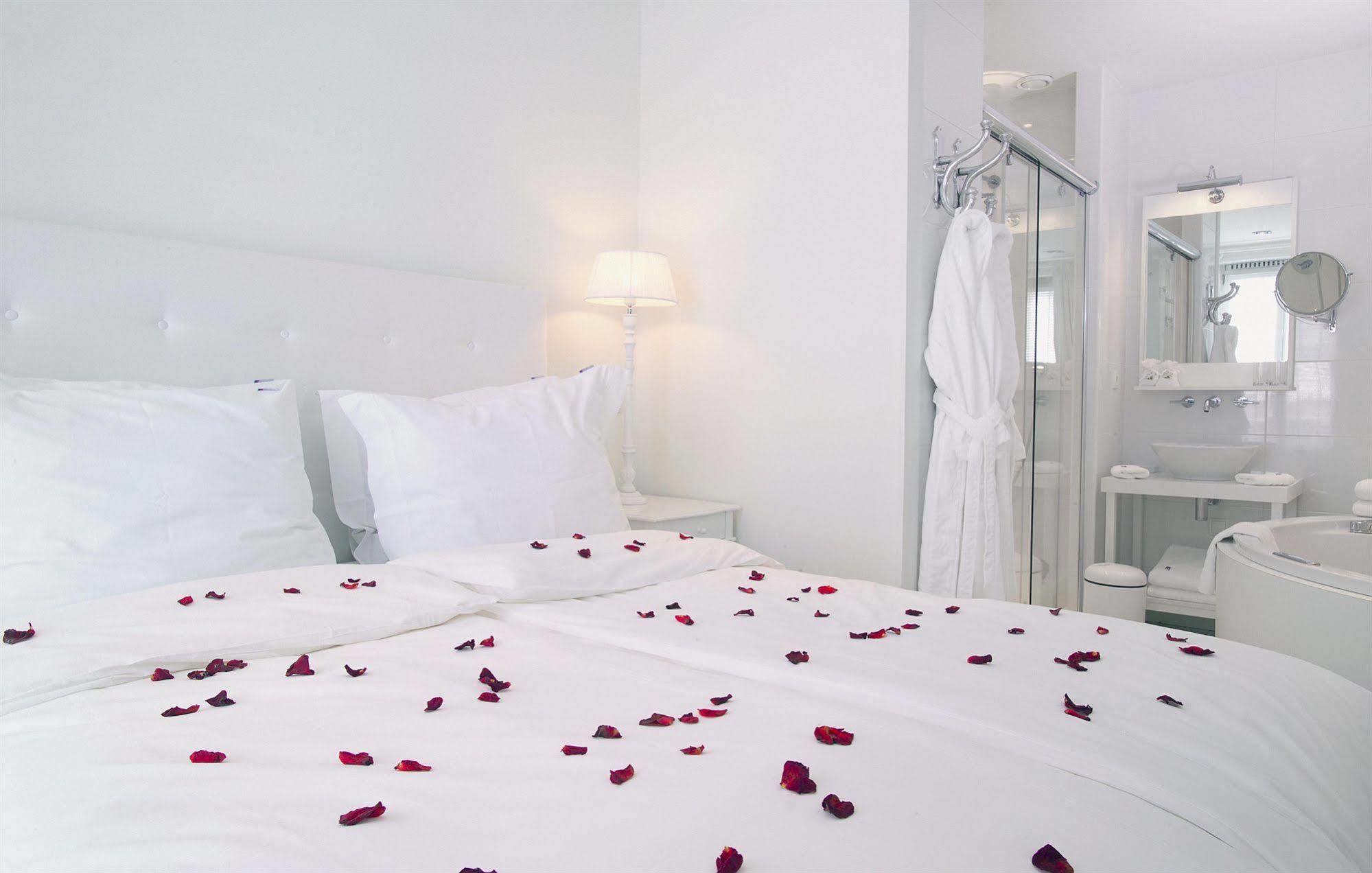 Bliss Boutique Hotel Bréda Extérieur photo